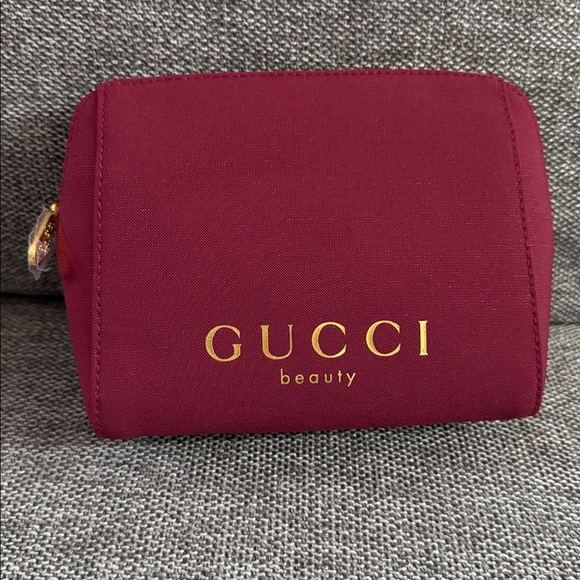 Gucci Beauty Makeup Bag Pouch Burgundy Logo Small Authentic Luxury New - Picture 4 of 17